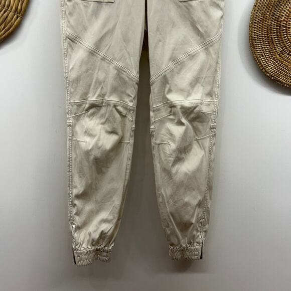 $128 Spanx Neutral Off White Zipper Stretch Twill Cargo Jogger Pants Medium - Picture 4 of 7